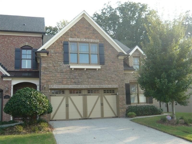 3 bedroom, 3 bathroom, 2,376 sq ft townhouse sold at 1610 Chesil Street, Alpharetta, GA 30004
