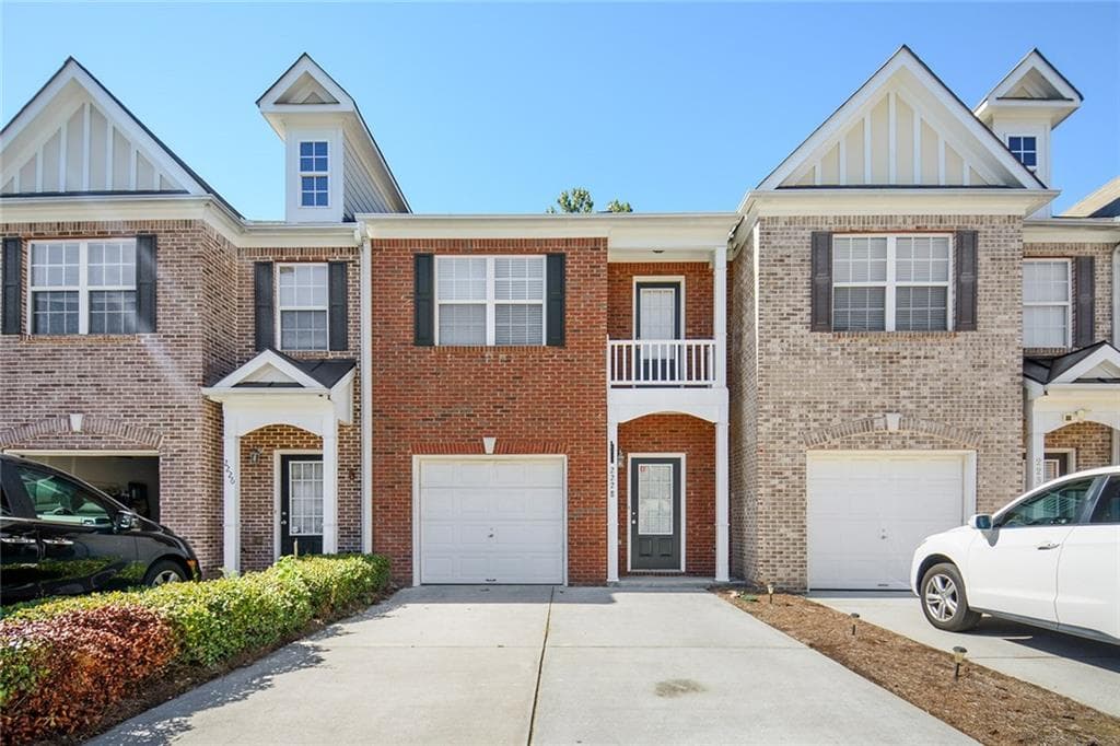 2 bedroom, 3 bathroom, 1,752 sq ft townhouse sold at 2228 Hawks Bluff Trail, Lawrenceville, GA 30044