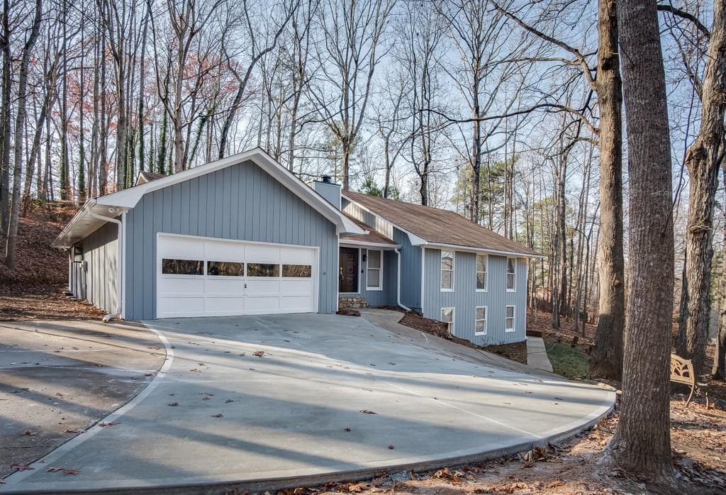 5 bedroom, 3 bathroom, 2,301 sq ft single family residence sold at 115 Lake Pines Court, Roswell, GA 30076