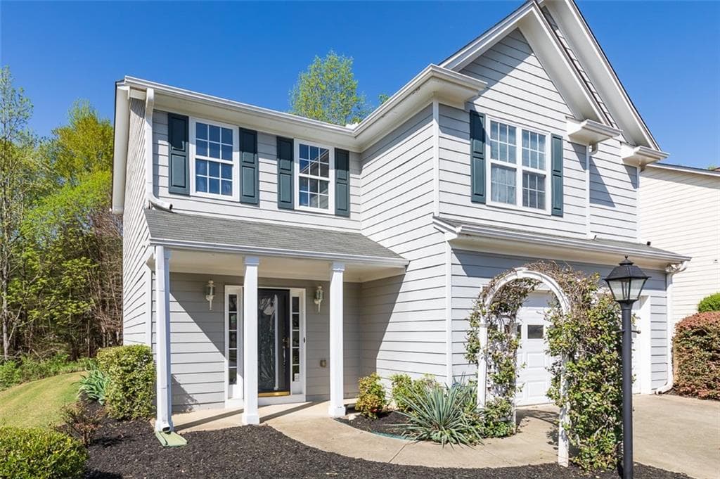 3 bedroom, 3 bathroom, 1,986 sq ft single family residence sold at 1005 Brushy Creek Court, Suwanee, GA 30024