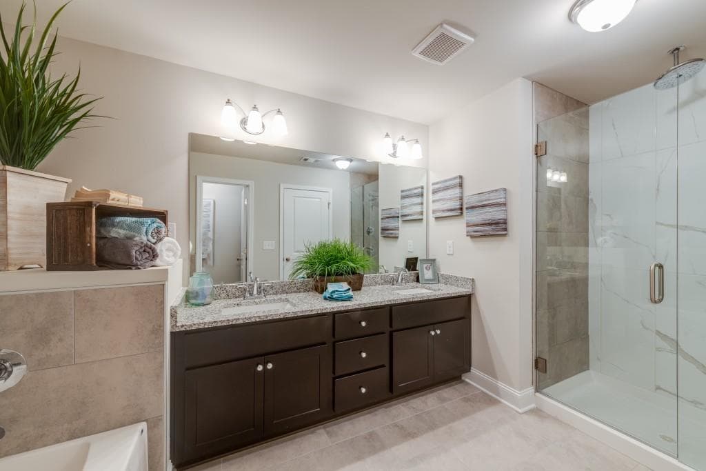 3 bedroom, 3 bathroom, 1,891 sq ft townhouse sold at 501 Jefferson Chase Street 3306, Atlanta, GA 30354
