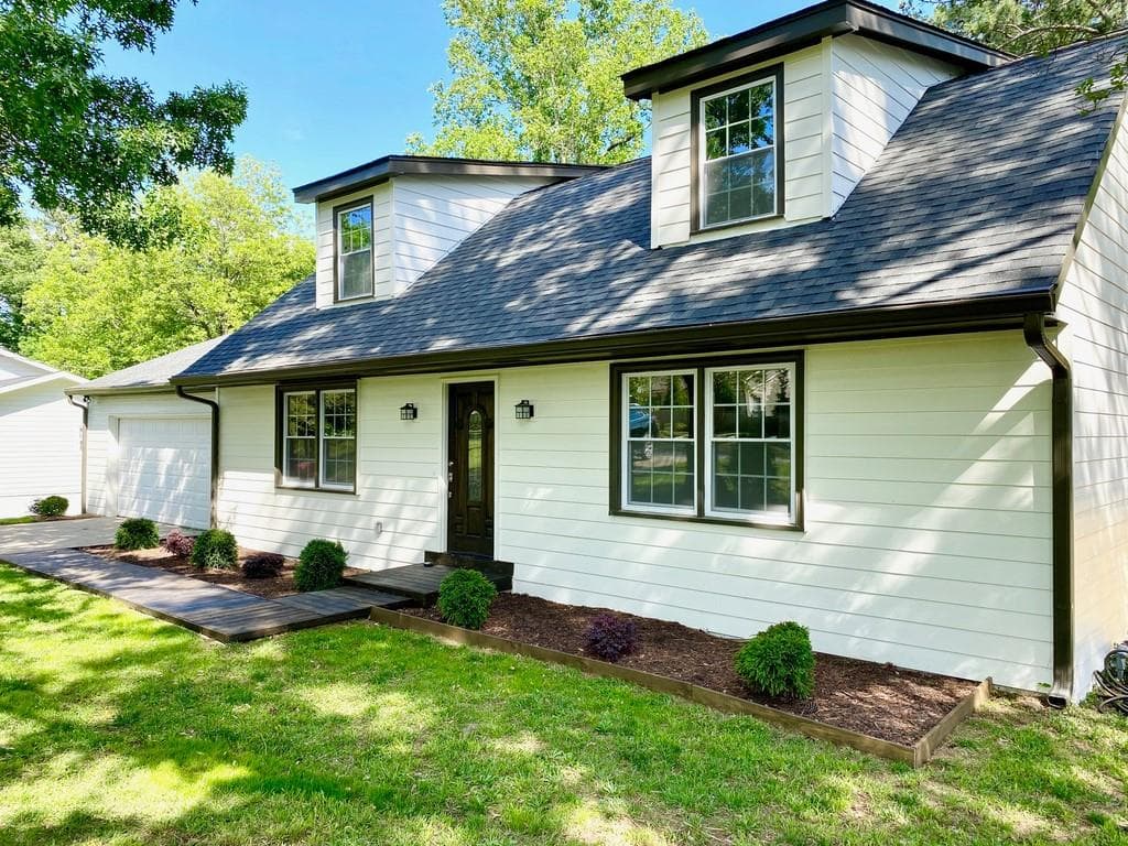 4600 Sandy Plains Road, Marietta, GA 30066 — most recent listing photo