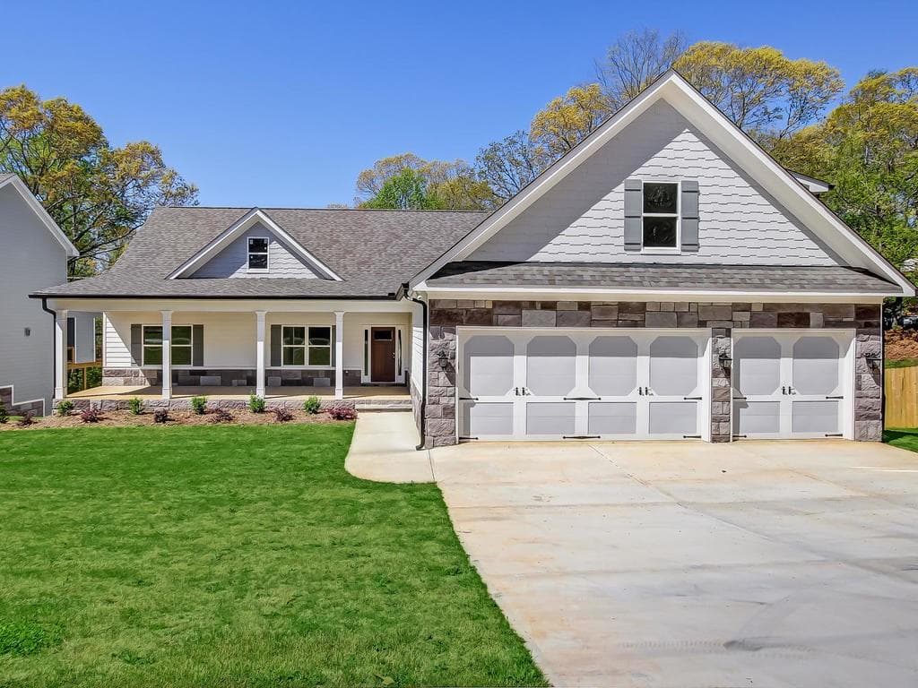 4 bedroom, 3 bathroom single family residence sold at 416 Thunder Road, Buford, GA 30518
