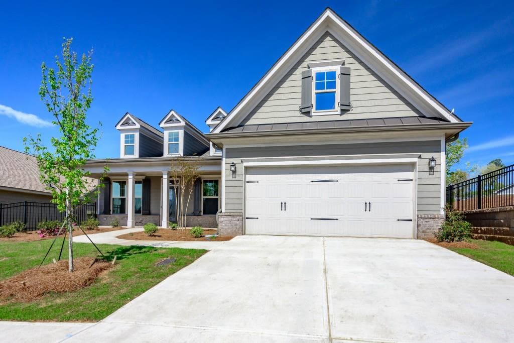 2 bedroom, 2 bathroom, 2,091 sq ft single family residence sold at 322 Canyon Trail, Canton, GA 30114