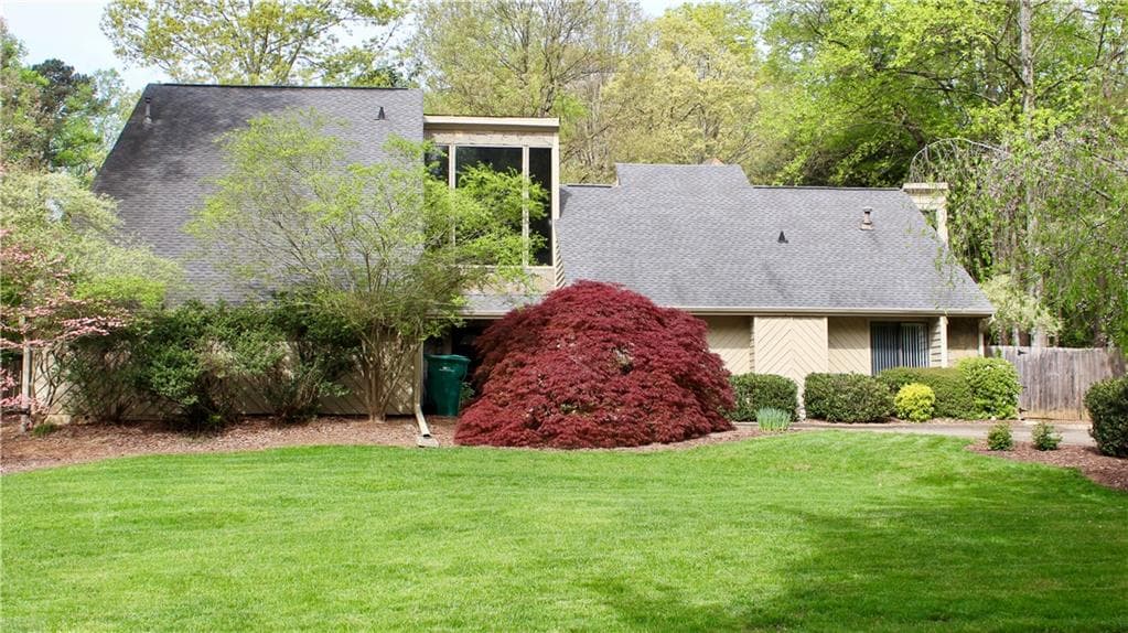 4 bedroom, 2 bathroom, 3,252 sq ft single family residence sold at 4705 Reann Way, Kennesaw, GA 30144
