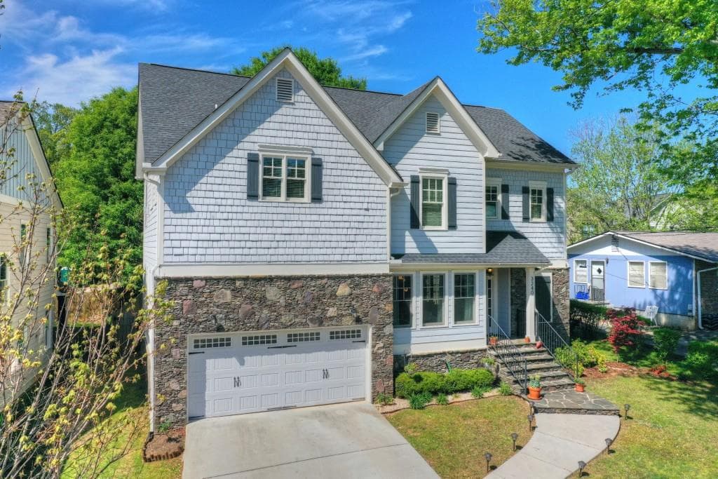 5 bedroom, 4 bathroom, 2,637 sq ft single family residence sold at 3240 Lynwood Drive, Atlanta, GA 30319