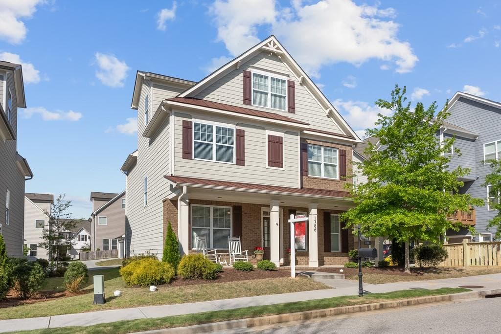 4 bedroom, 4 bathroom, 3,135 sq ft single family residence sold at 1786 Drew Drive, Atlanta, GA 30318