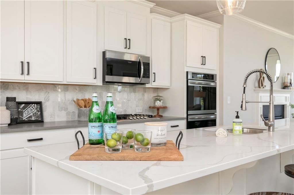 3 bedroom, 4 bathroom, 2,447 sq ft townhouse sold at 2798 Maddison Towns Avenue, Norcross, GA 30071