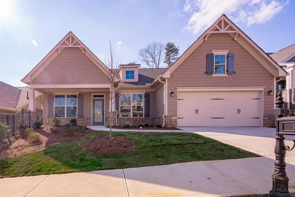2 bedroom, 3 bathroom, 2,389 sq ft single family residence sold at 419 Canyon Lane, Canton, GA 30114