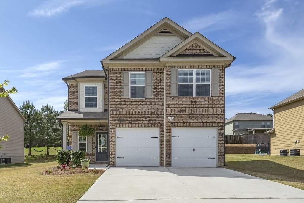 5 bedroom, 3 bathroom, 2,596 sq ft single family residence sold at 69 High Trail Pass, Dallas, GA 30132