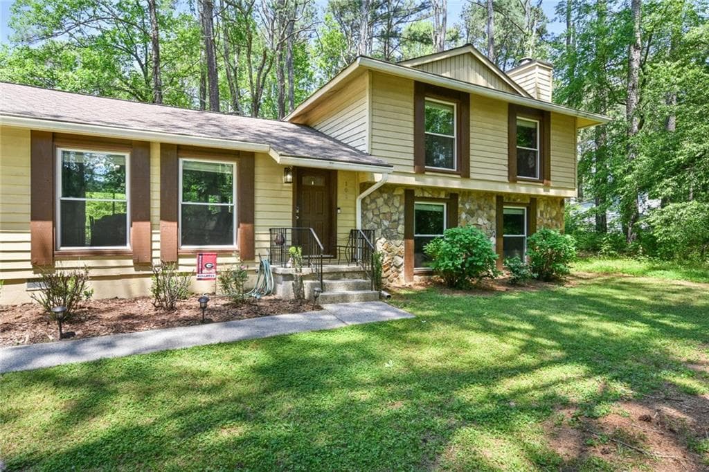 4 bedroom, 3 bathroom, 2,004 sq ft single family residence sold at 101 Wills Lane, Alpharetta, GA 30009