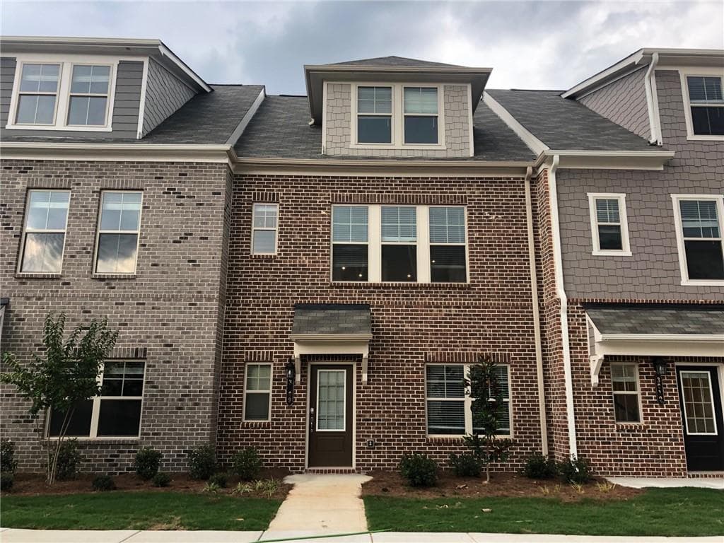 3009 Regal Crown Drive 13, Duluth, GA 30096 — most recent listing photo