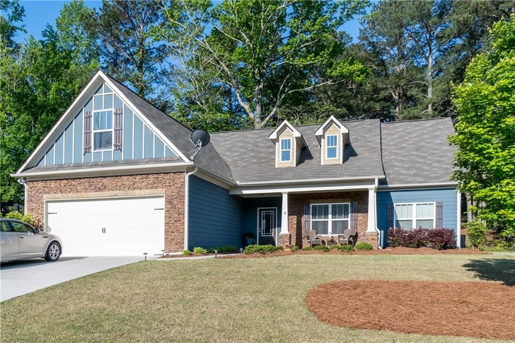 4 bedroom, 2 bathroom, 2,095 sq ft single family residence sold at 79 Azalea Lakes Court, Dallas, GA 30157
