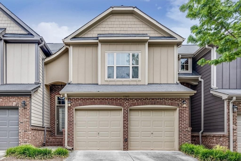 3 bedroom, 3 bathroom, 1,811 sq ft townhouse sold at 1240 Grampian Pass 9, Marietta, GA 30008