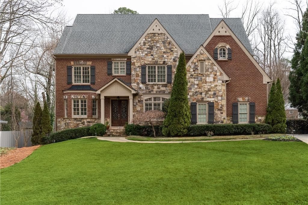 6 bedroom, 5 bathroom, 5,689 sq ft single family residence sold at 3880 Flowerland Drive, Brookhaven, GA 30319