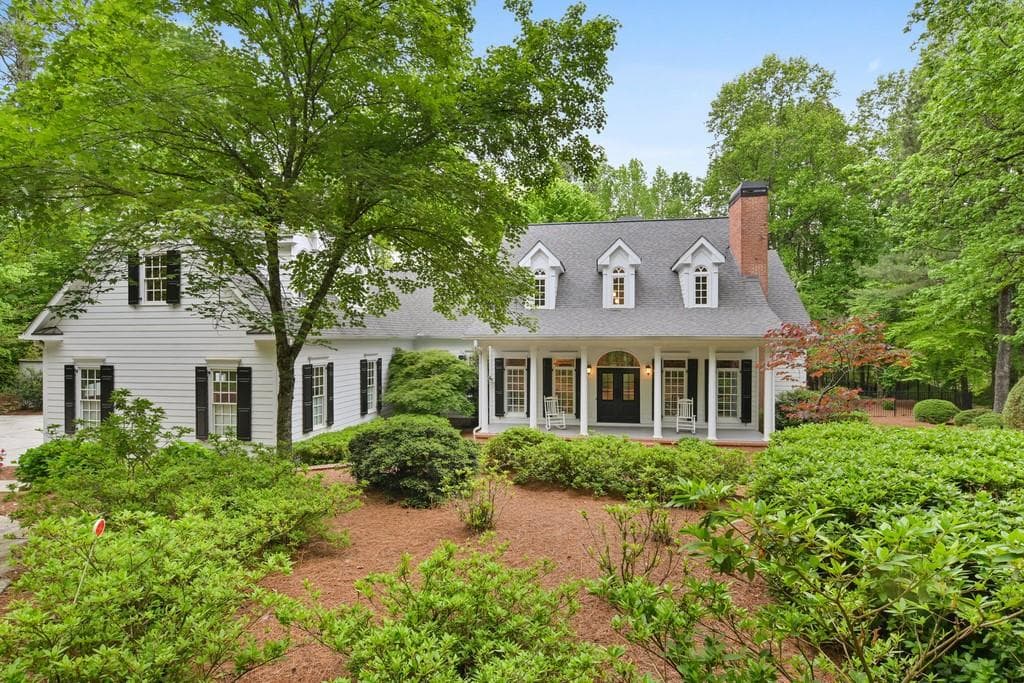 6 bedroom, 4 bathroom, 5,000 sq ft single family residence sold at 13260 Providence Lake Drive, Alpharetta, GA 30004