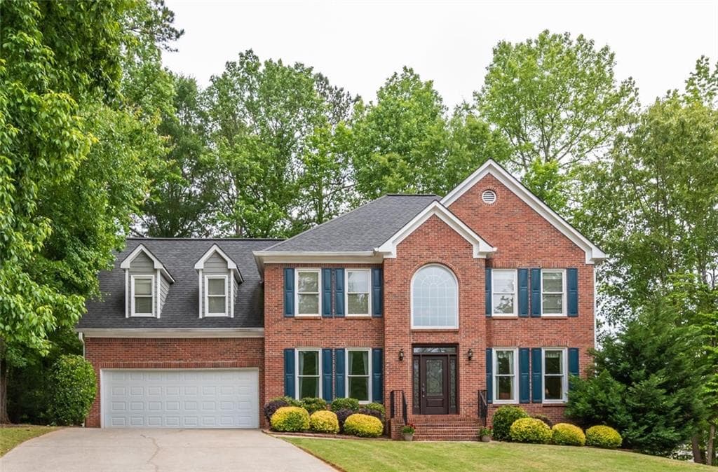 4 bedroom, 4 bathroom, 4,071 sq ft single family residence sold at 965 Windwalk Court, Roswell, GA 30076