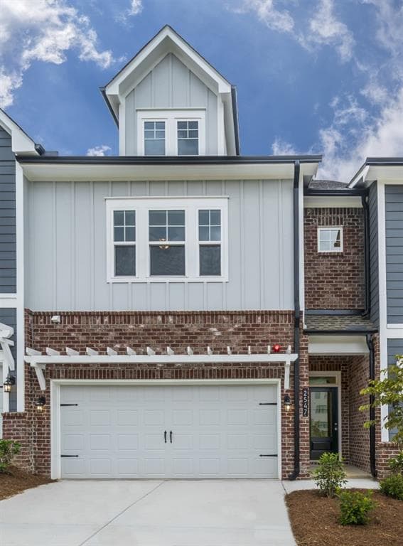 3 bedroom, 3 bathroom, 1,822 sq ft townhouse sold at 2547 Oakbourne Lane 39, Smyrna, GA 30080