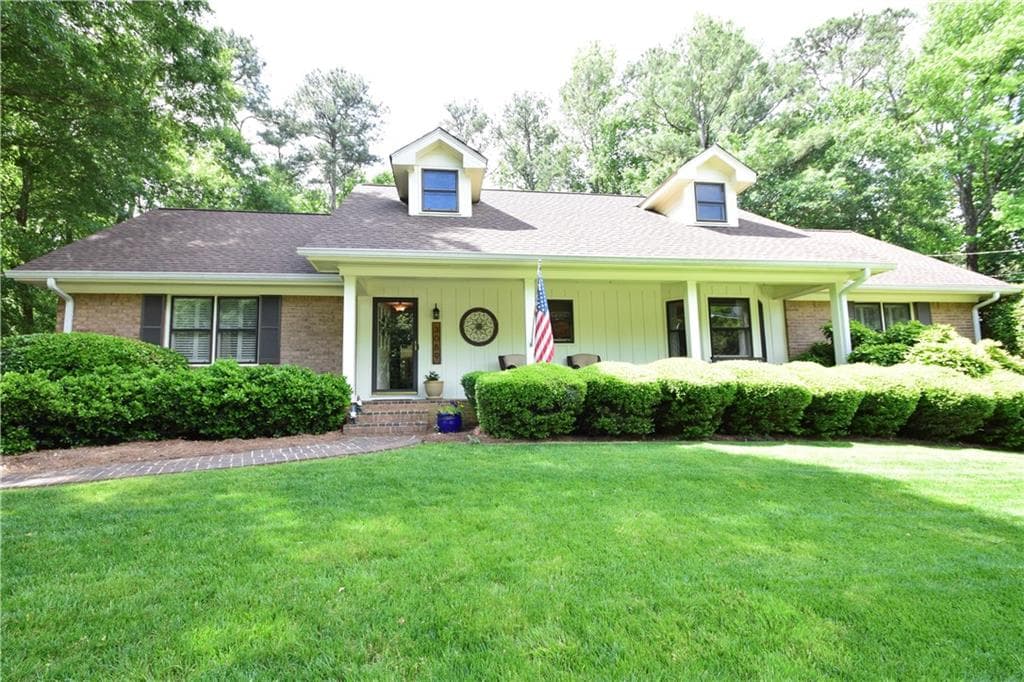 3 bedroom, 3 bathroom, 2,482 sq ft single family residence sold at 3089 Ladovie Place, Atlanta, GA 30345