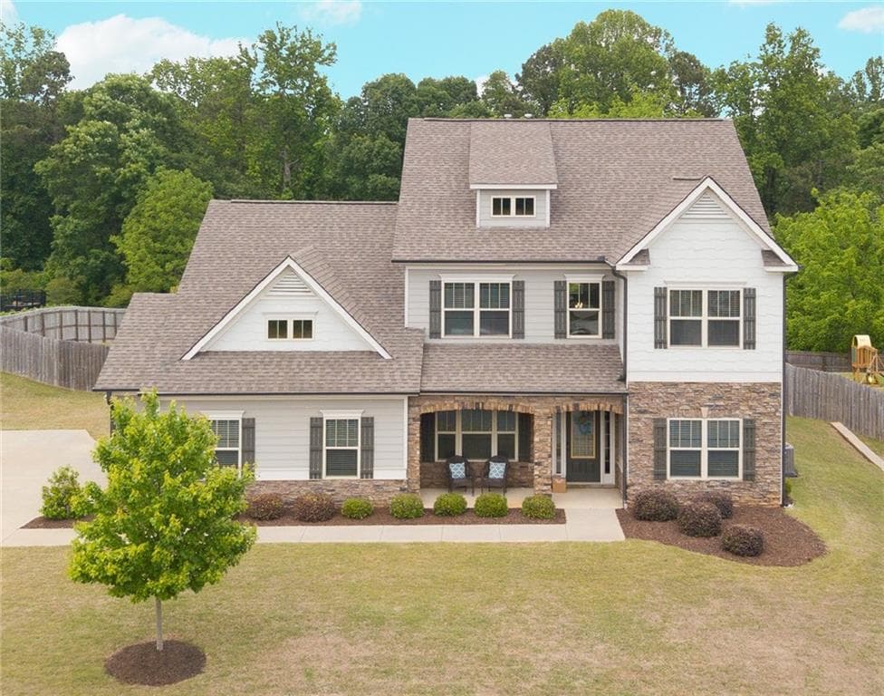 5 bedroom, 4 bathroom, 3,401 sq ft single family residence sold at 8260 Post Oak Lane, Gainesville, GA 30506