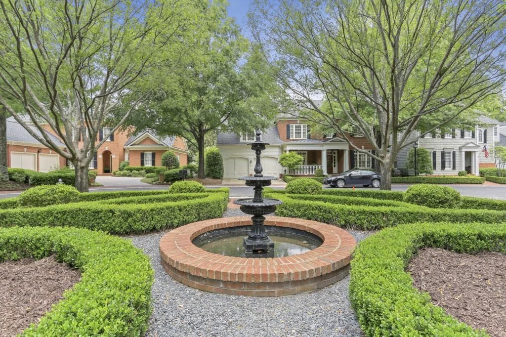 1112 Bellewood Square, Dunwoody, GA 30338 — most recent listing photo