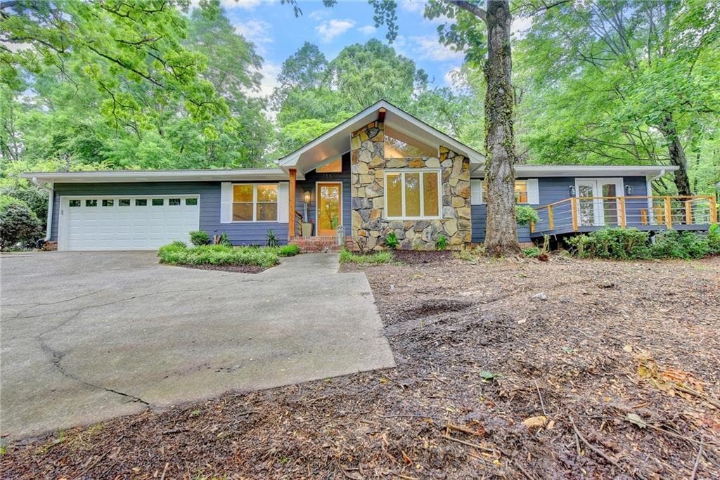 755 Lakeshore Drive, Berkeley Lake, GA 30096 — most recent listing photo