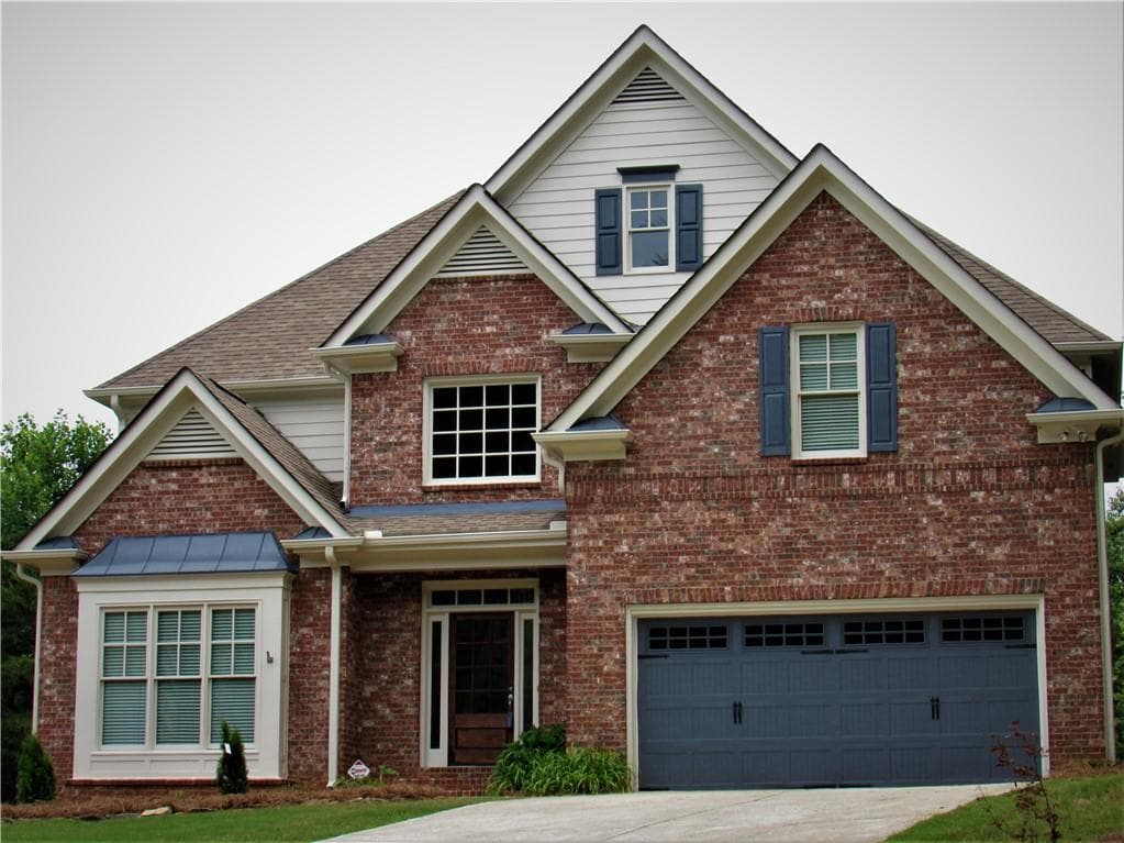 5 bedroom, 3 bathroom, 2,481 sq ft single family residence sold at 5924 Wellington Avenue, Gainesville, GA 30506