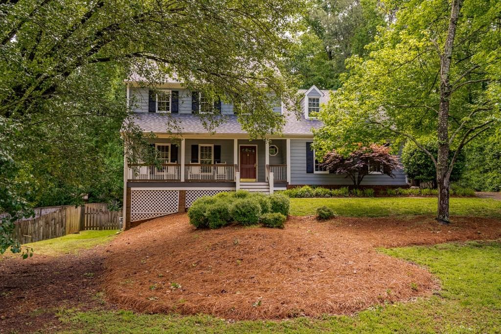 4 bedroom, 3 bathroom, 2,569 sq ft single family residence sold at 3224 Chinquapin Court, Marietta, GA 30066