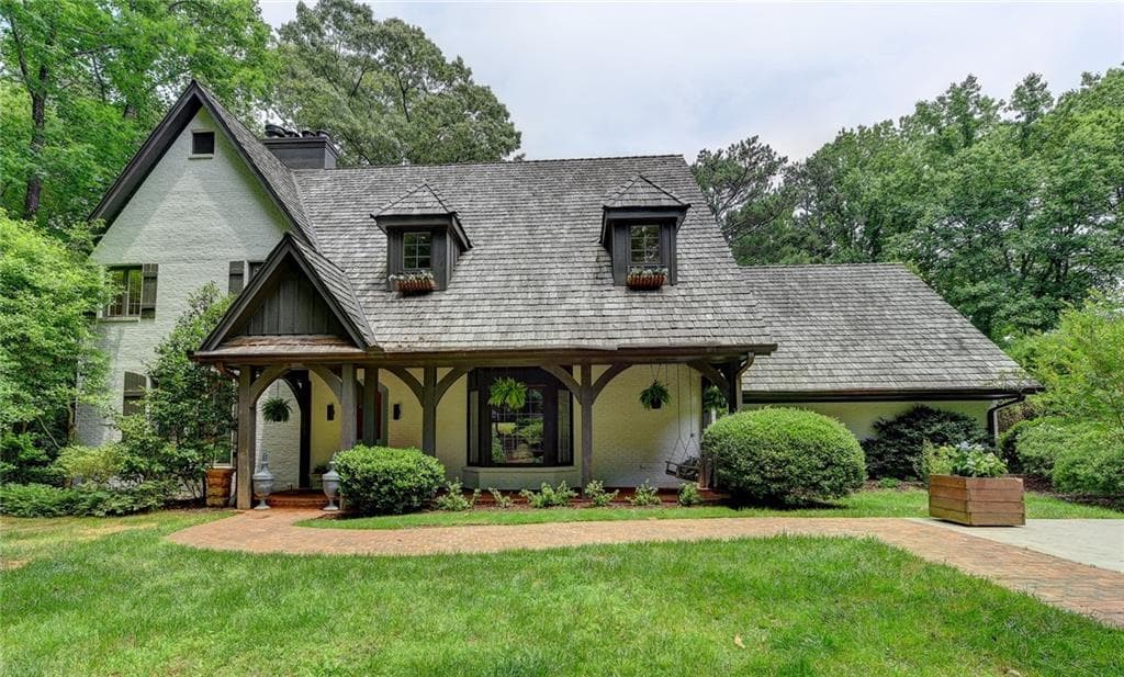 3888 Gunnin Road, Peachtree Corners, GA 30092 — most recent listing photo