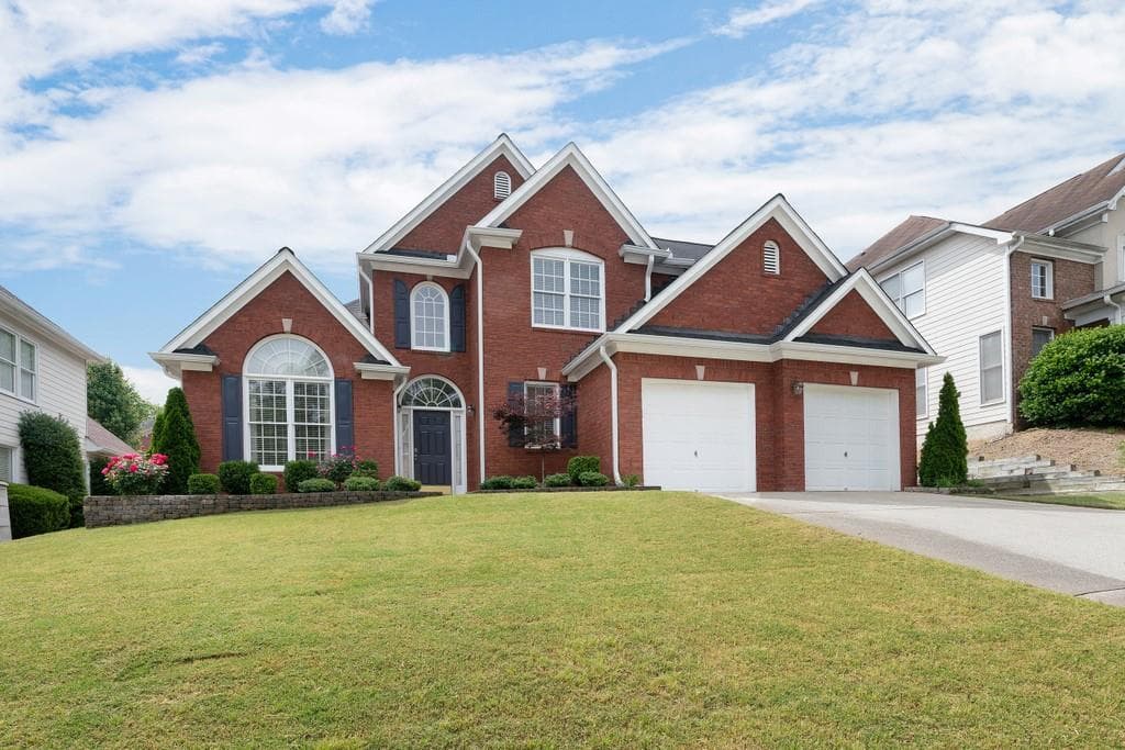 3 bedroom, 3 bathroom, 2,460 sq ft single family residence sold at 4026 Ashland Circle, Douglasville, GA 30135