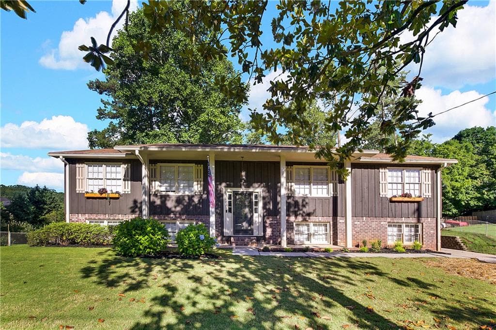 4 bedroom, 3 bathroom, 2,559 sq ft single family residence sold at 2485 Cajun Drive, Marietta, GA 30066