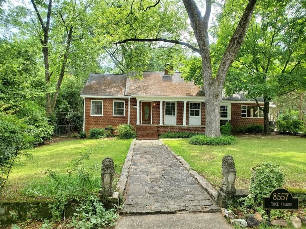 4 bedroom, 3 bathroom, 2,663 sq ft single family residence sold at 8557 Price Avenue, Douglasville, GA 30134
