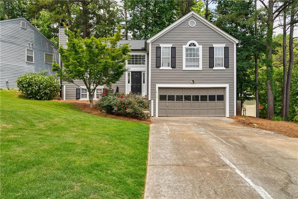520 Old Preston Trail, Johns Creek, GA 30022 — most recent listing photo
