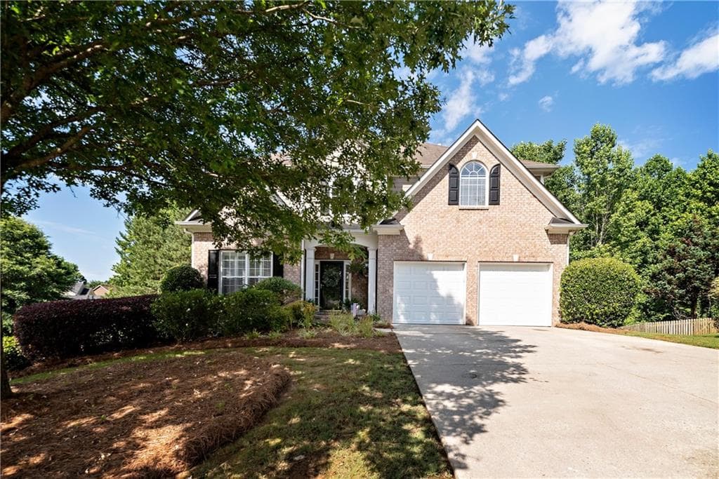 6 bedroom, 4 bathroom, 2,513 sq ft single family residence sold at 901 Beaumont Court, Canton, GA 30114