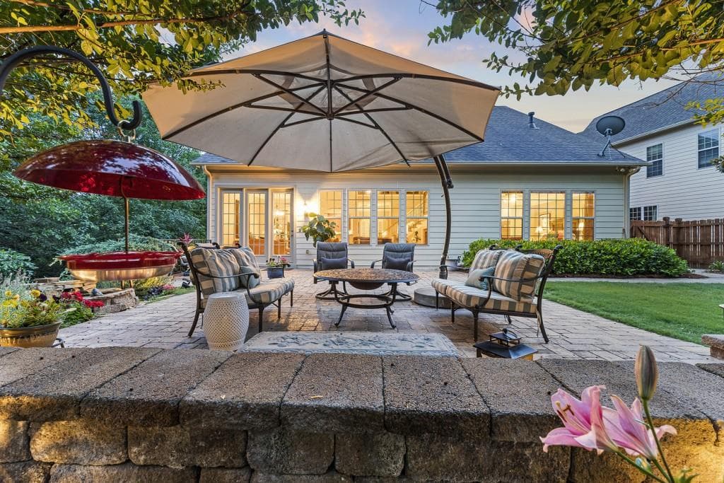 4 bedroom, 4 bathroom, 3,069 sq ft single family residence sold at 12199 Limeridge Court, Alpharetta, GA 30004
