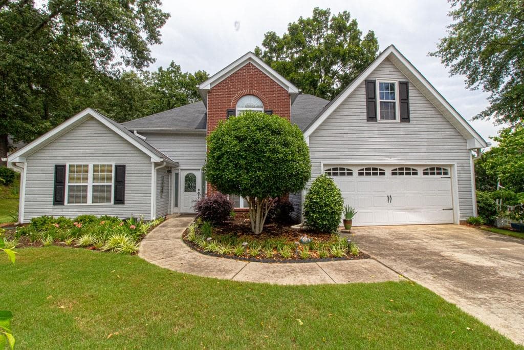 3585 WEEPING WILLOW Lane, Loganville, GA 30052 — most recent listing photo