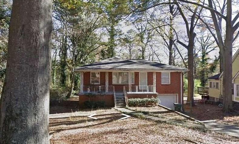 5 bedroom, 2 bathroom, 1,640 sq ft single family residence sold at 555 Marktrey Place, Atlanta, GA 30318