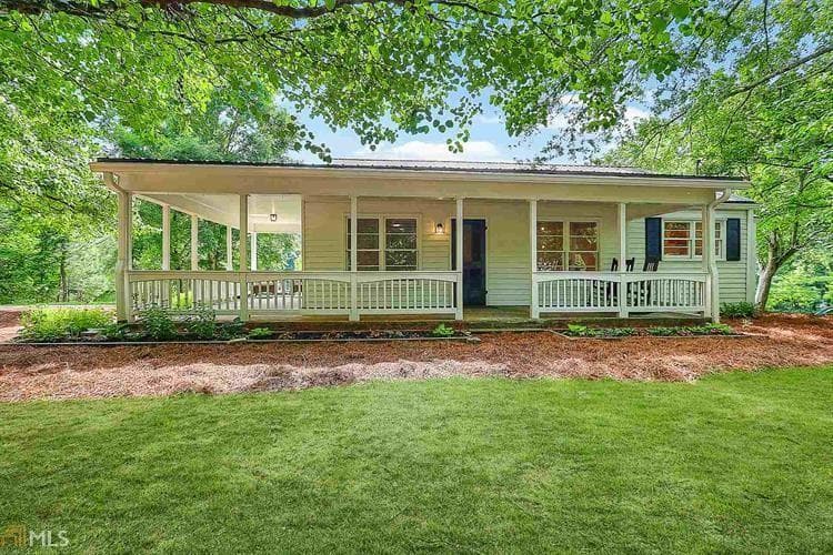 3 bedroom, 2 bathroom, 1,260 sq ft single family residence sold at 266 Ball Ground Road, Ball Ground, GA 30052