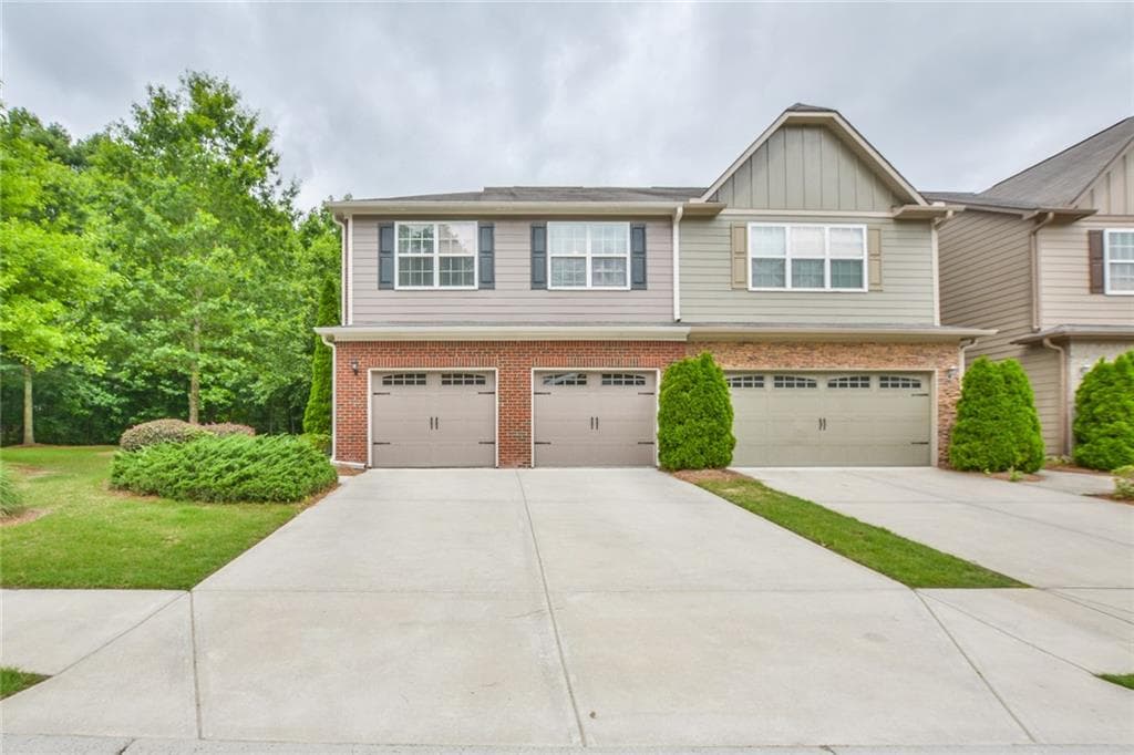 2 bedroom, 3 bathroom, 1,752 sq ft townhouse sold at 3052 Brockenhurst Drive 1, Buford, GA 30519