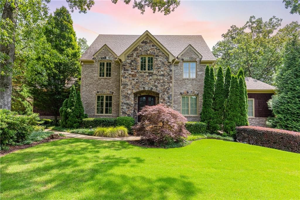 5 bedroom, 6 bathroom, 5,169 sq ft single family residence sold at 5271 Vernon Springs Trail, Atlanta, GA 30327