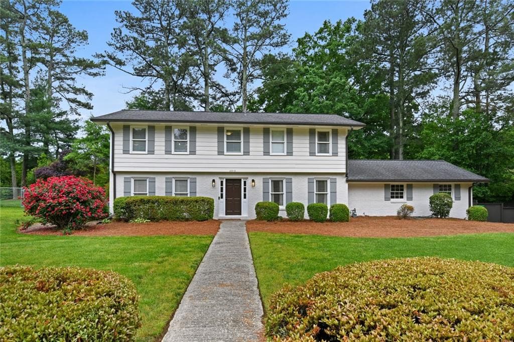 4 bedroom, 3 bathroom, 2,663 sq ft single family residence sold at 2513 Andover Drive, Atlanta, GA 30360