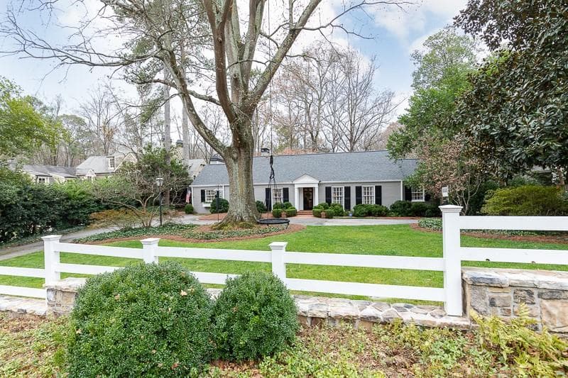 3 bedroom, 2 bathroom single family residence sold at 3048 Rhodenhaven Drive, Atlanta, GA 30327