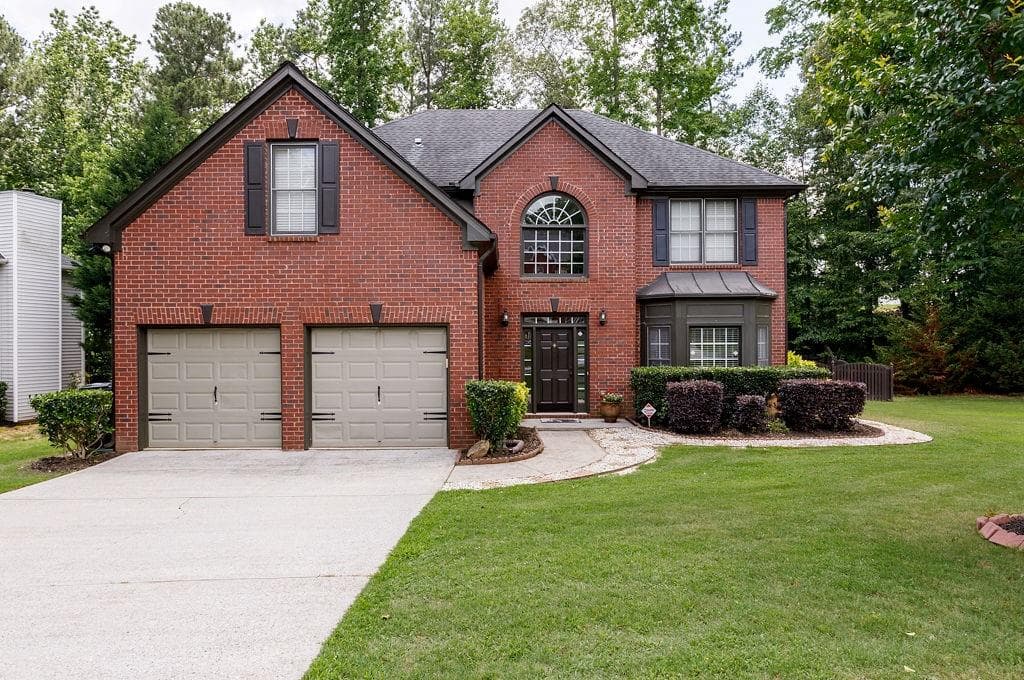 4 bedroom, 3 bathroom, 2,633 sq ft single family residence sold at 2030 LENA CARTER Road, Buford, GA 30519