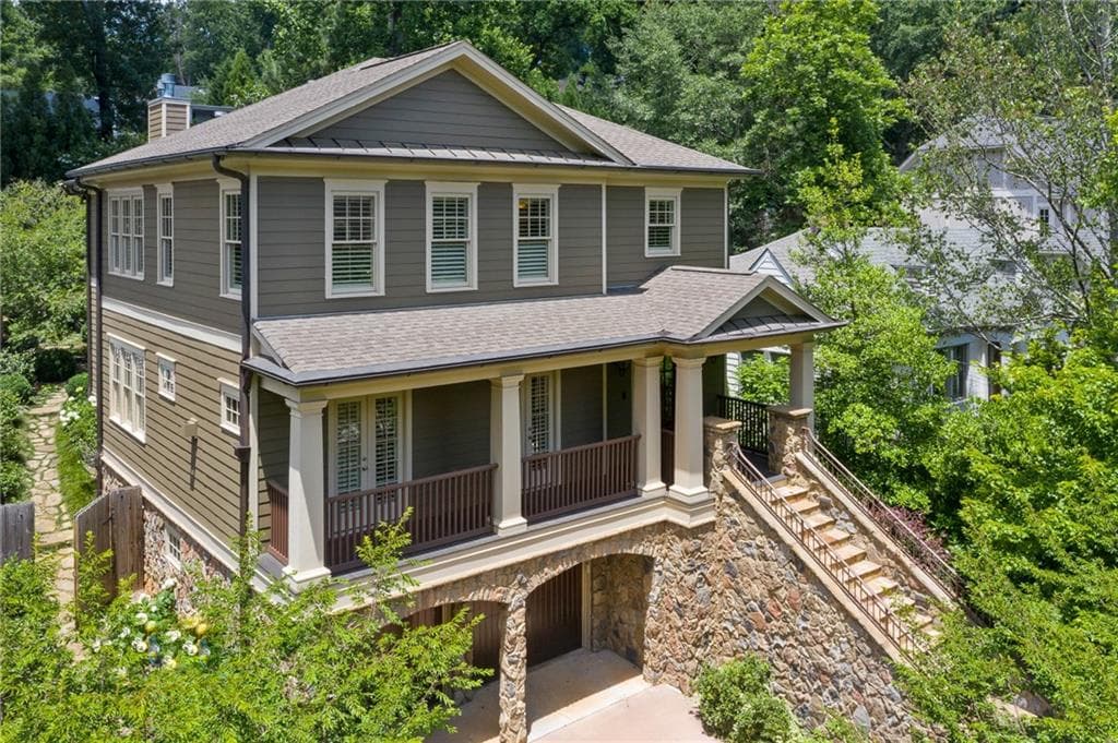 5 bedroom, 5 bathroom, 5,076 sq ft single family residence sold at 876 Brookridge Drive, Atlanta, GA 30306