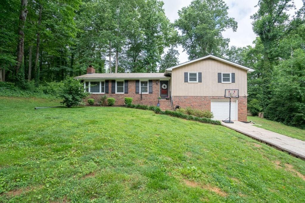 3 bedroom, 2 bathroom, 1,434 sq ft single family residence sold at 219 Shady Lane Circle, Canton, GA 30115
