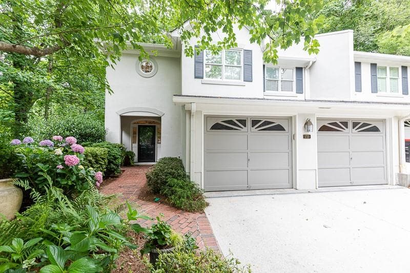 5720 Oak Landing, Sandy Springs, GA 30327 — most recent listing photo