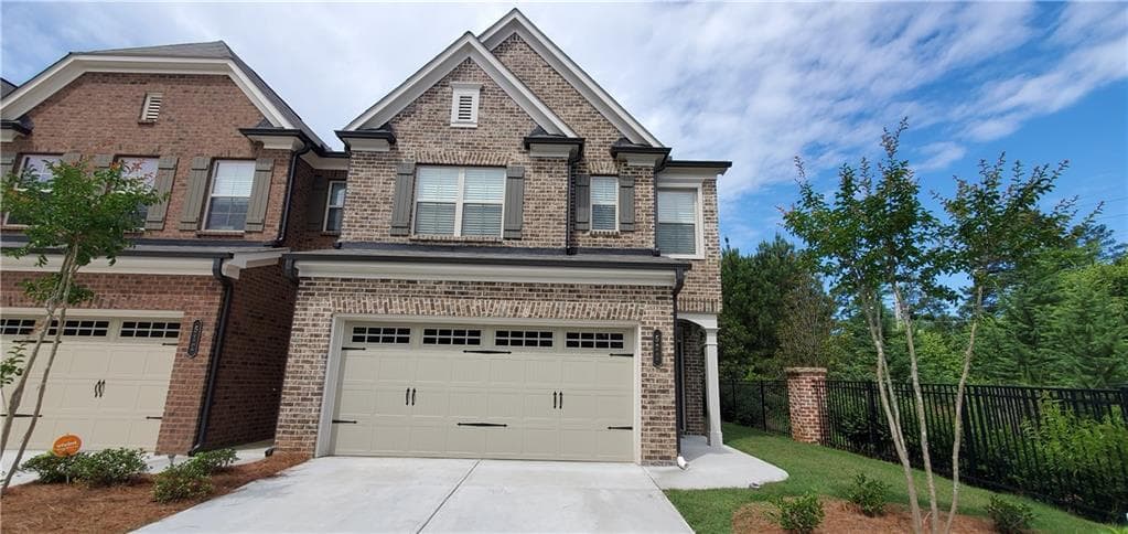 3 bedroom, 3 bathroom, 1,928 sq ft townhouse sold at 522 BRAEMORE MILL Drive, Lawrenceville, GA 30044