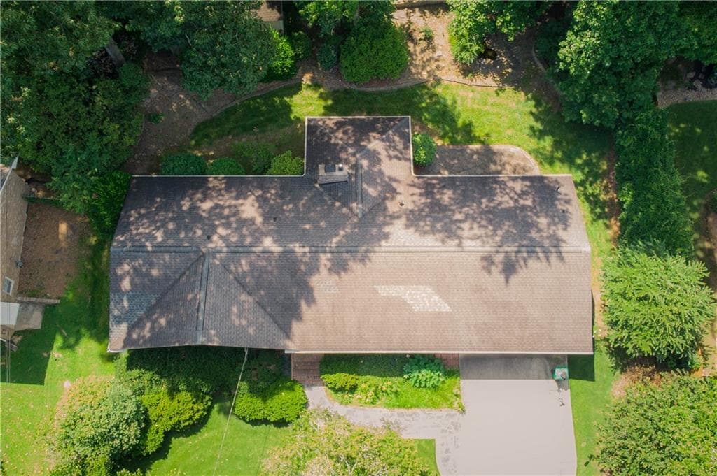 2241 Dartford Drive, Dunwoody, GA 30338 — most recent listing photo
