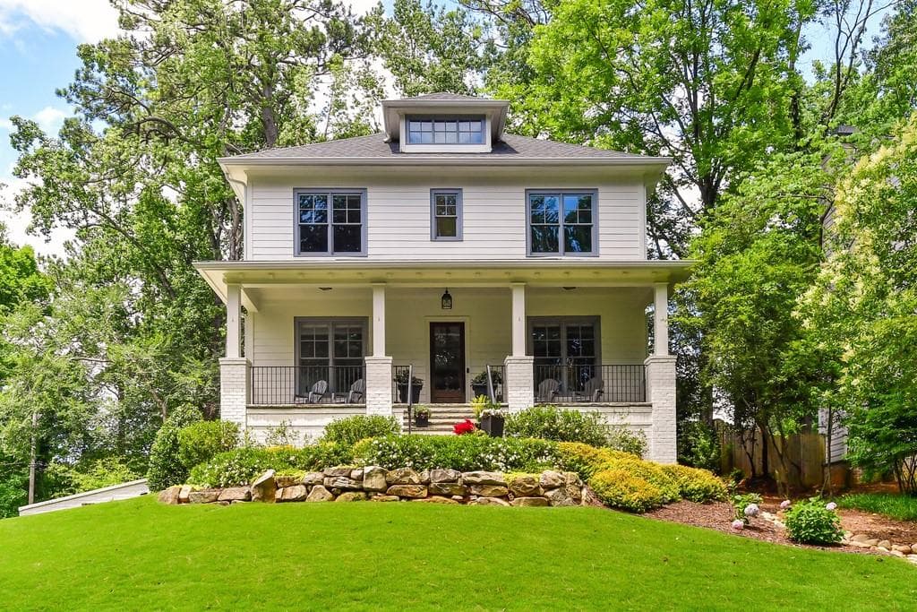 5 bedroom, 5 bathroom, 4,120 sq ft single family residence sold at 1754 Georgian Terrace, Atlanta, GA 30341
