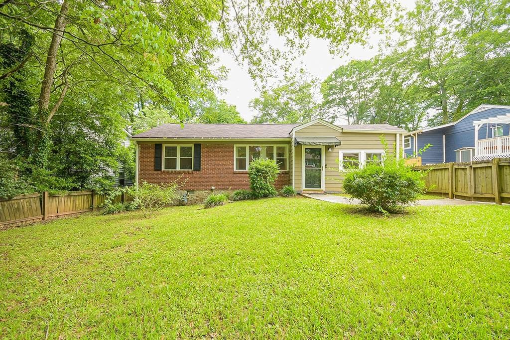 2 bedroom, 1 bathroom, 928 sq ft single family residence sold at 1829 Terry Mill Road, Atlanta, GA 30316